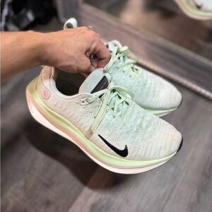 Nike Women's Mint Green Athletic Shoes